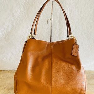 Coach Tan Leather Shoulder Bag vintage